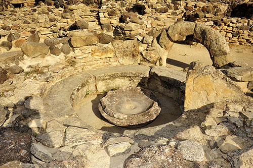 Nuraghe Su Nuraxi, Inside the Village