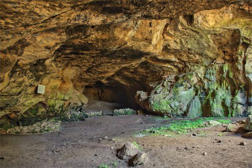 Cave below the Nuraghe Serbissi